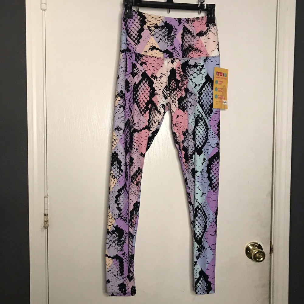 Super soft colorful leggings